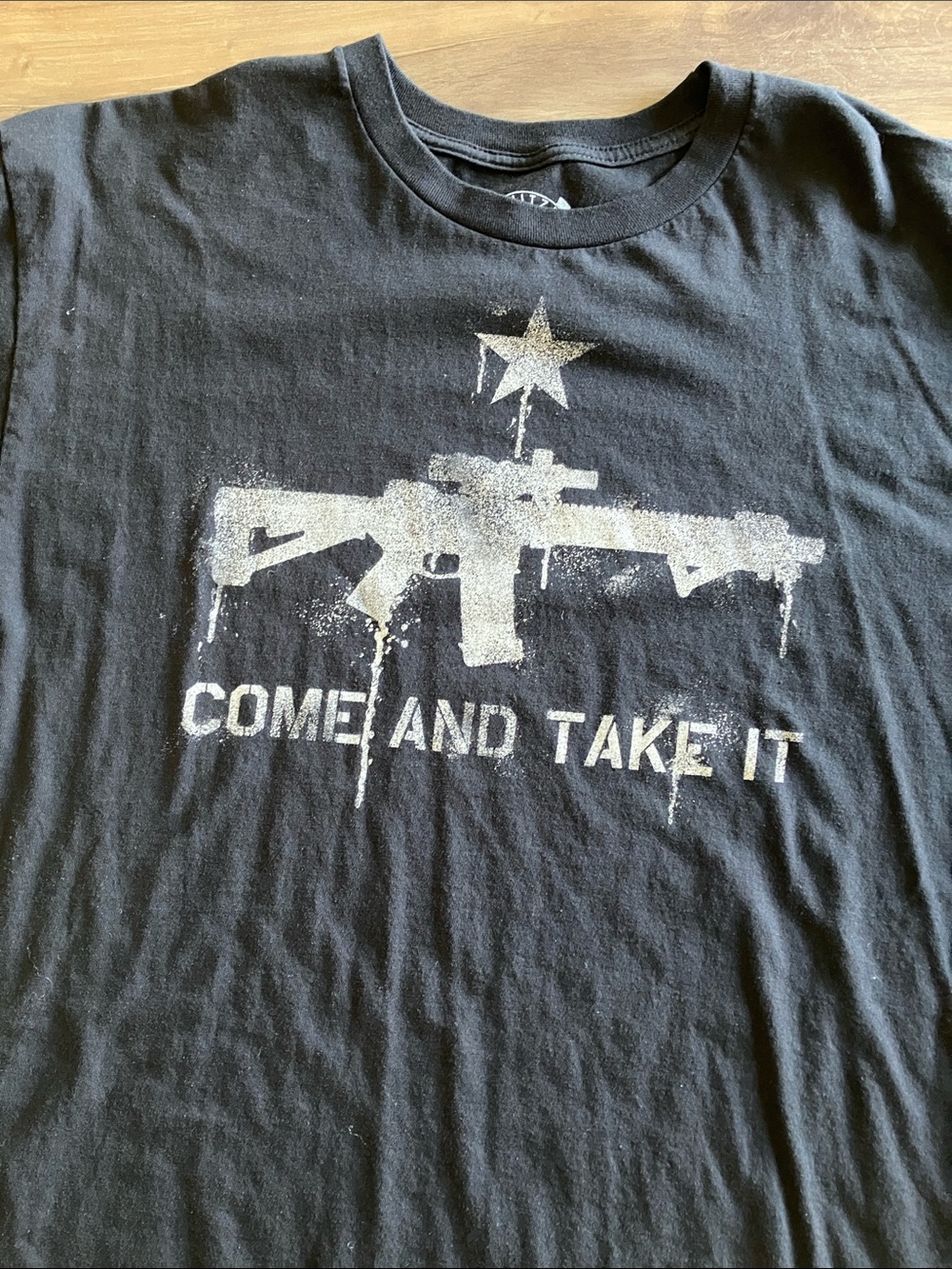 HOWITZER MEN’S BLACK T-SHIRT 
SIZE 2XL